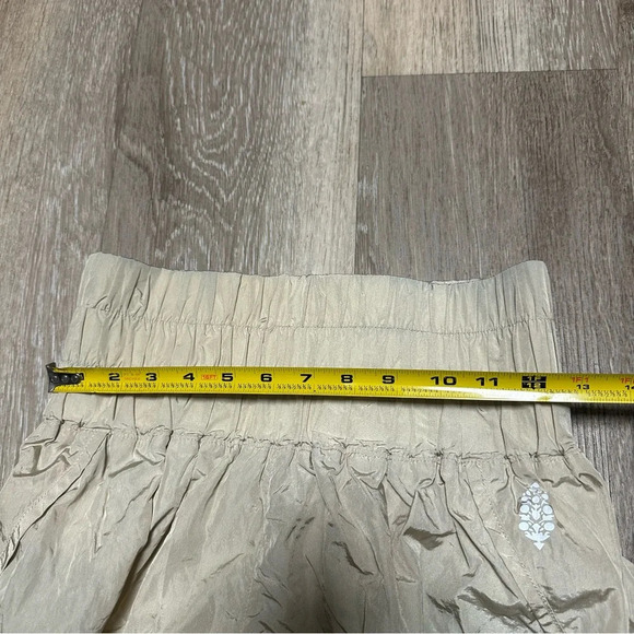 FREE PEOPLE FP movement Shorts - Picture 6 of 8